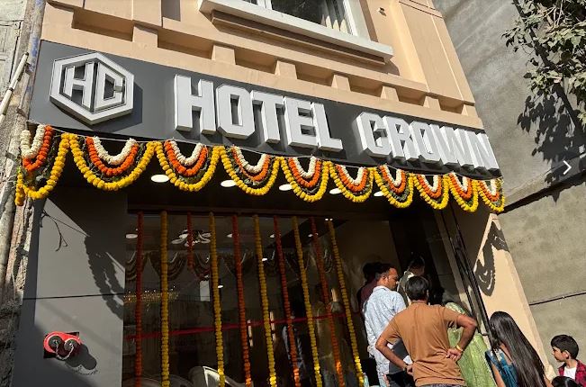Hotel Crown